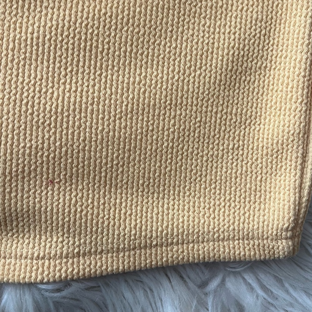 Vici Yellow Button-Front Textured Oversized Shack… - image 6